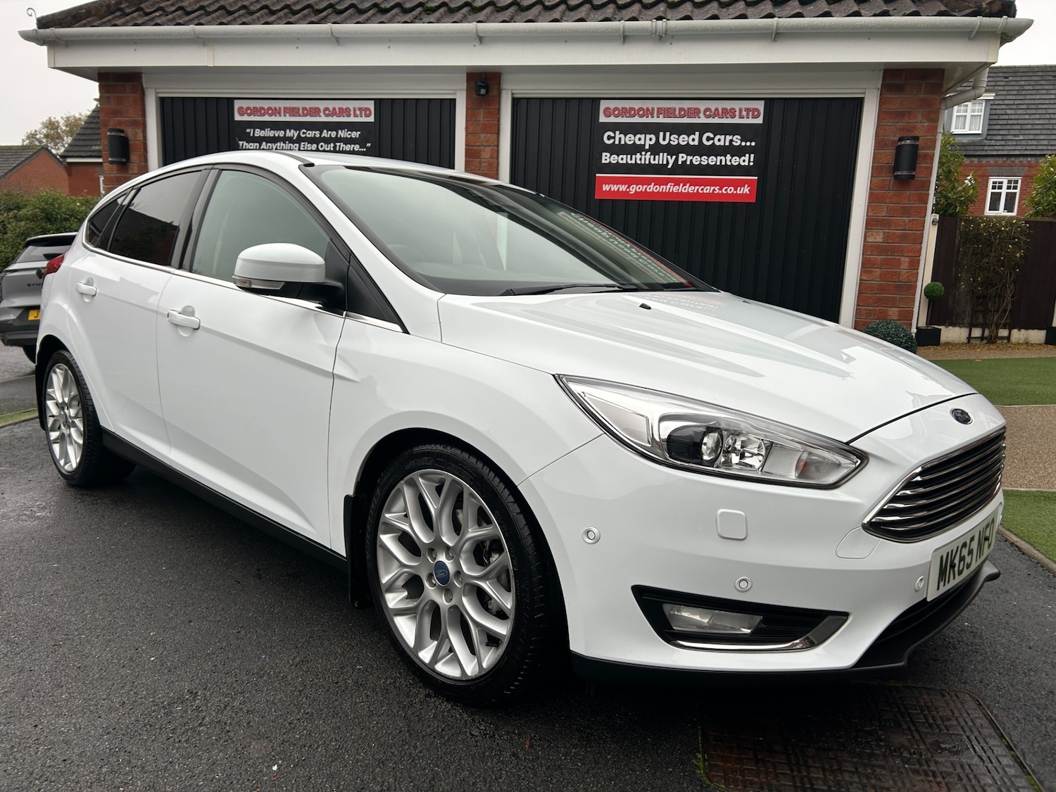 Used Ford Focus 2015 for sale - 76588880: Photo 1