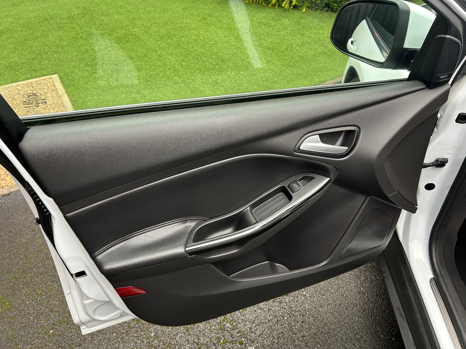 Used Ford Focus 2015 for sale - 76588880: Photo 21