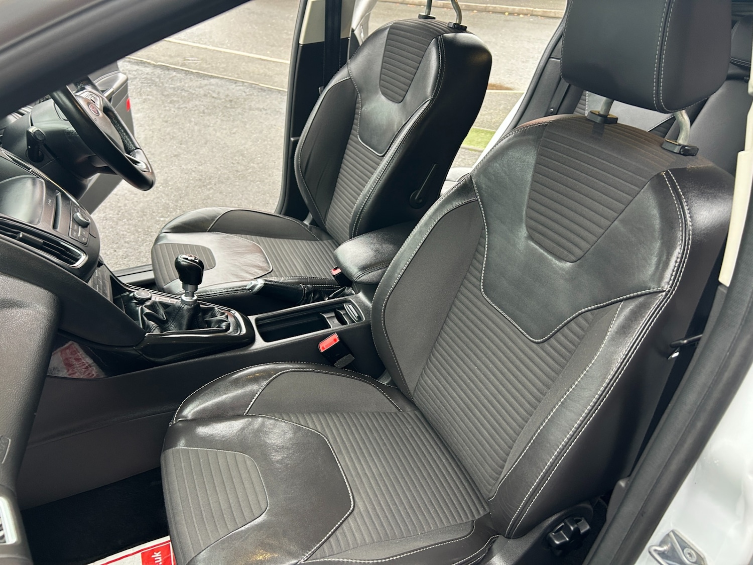 Used Ford Focus 2015 for sale - 76588880: Photo 25