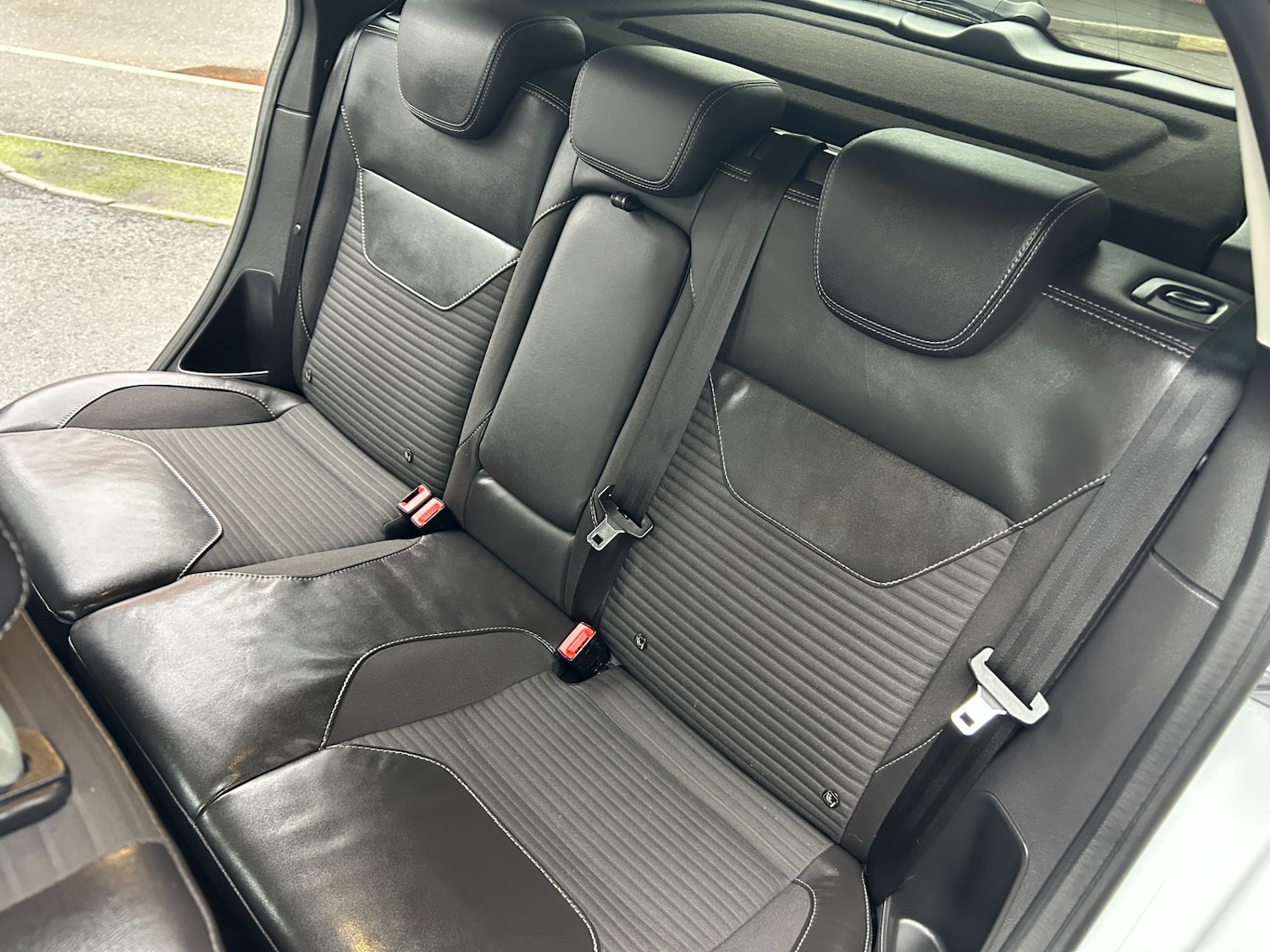 Used Ford Focus 2015 for sale - 76588880: Photo 5