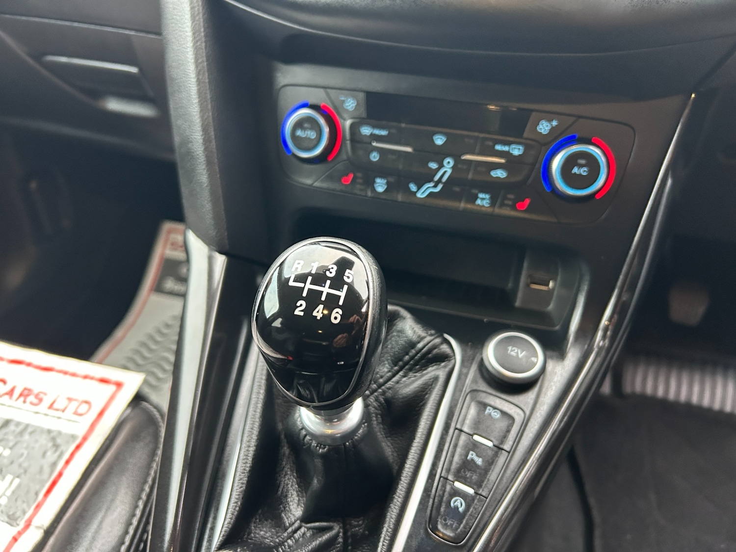 Used Ford Focus 2015 for sale - 76588880: Photo 8