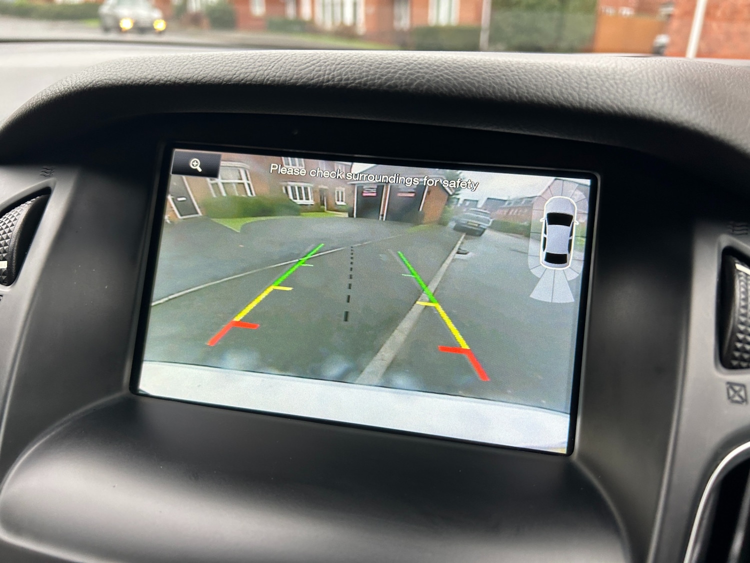 Used Ford Focus 2015 for sale - 76588880: Photo 9