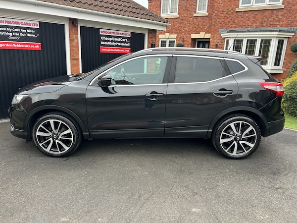 Used Nissan Qashqai 2014 for sale - 76249332: Photo 17