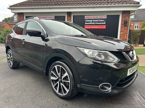 Used Nissan Qashqai 2014 for sale - 76249332: Photo 1