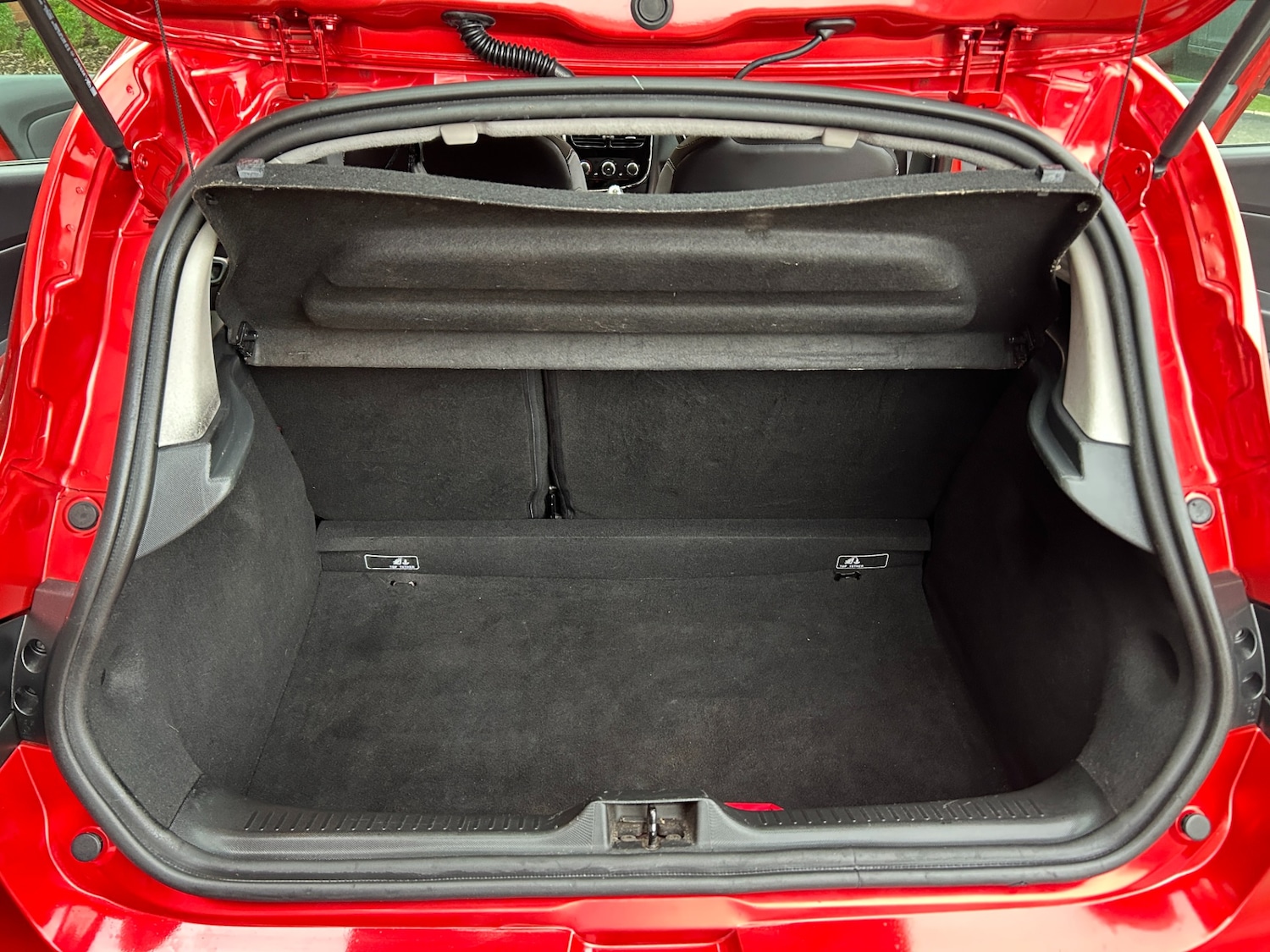 Used Renault Clio 2014 for sale - 77584988: Photo 12