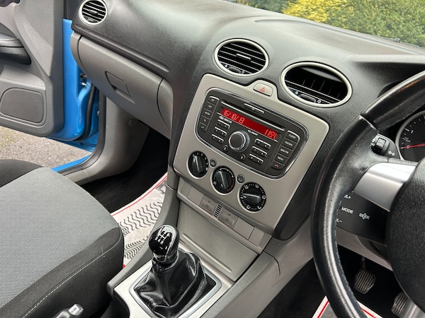 Used Ford Focus 2011 for sale - 76271585: Photo 10