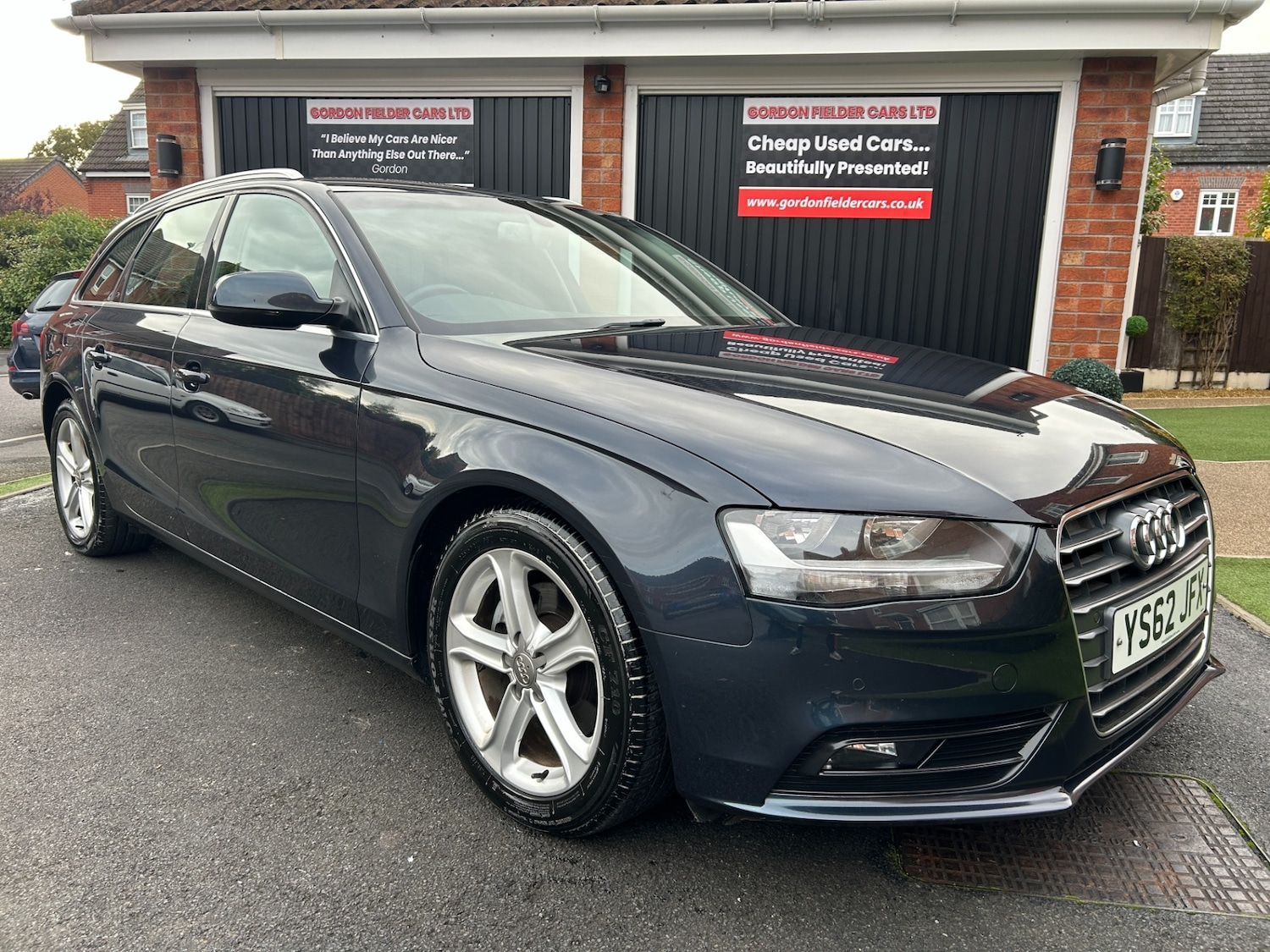 Used Audi A4 2013 for sale - 76351147: Photo 1