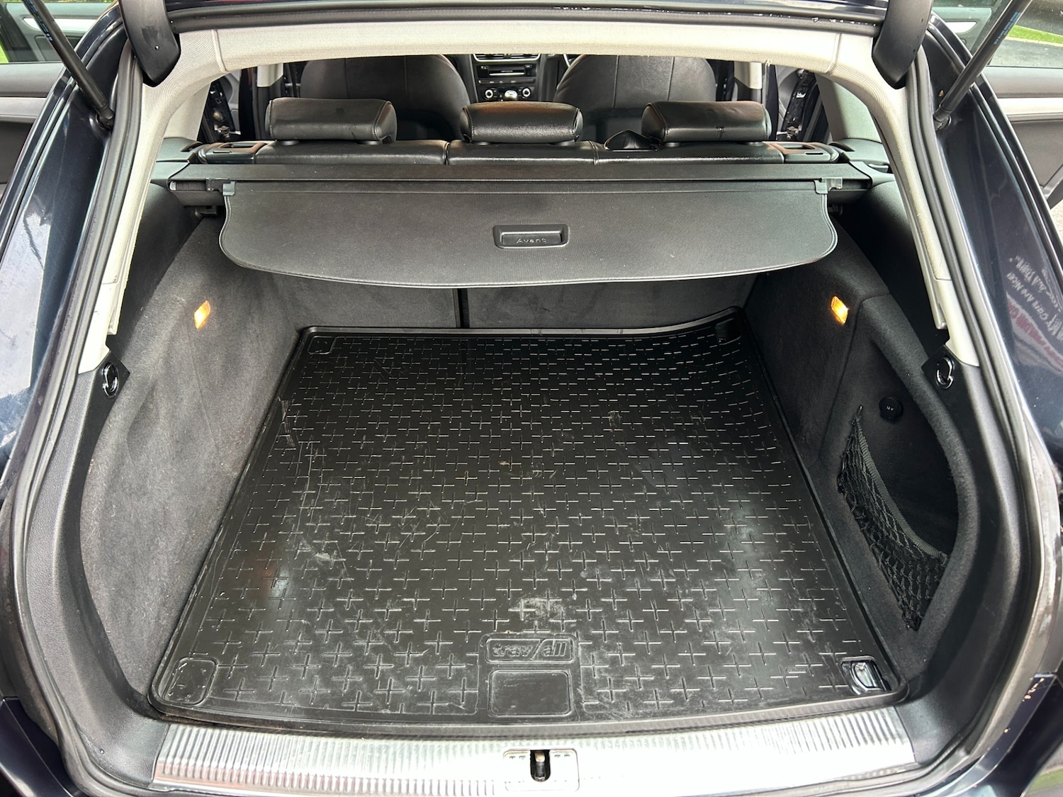 Used Audi A4 2013 for sale - 76351147: Photo 12