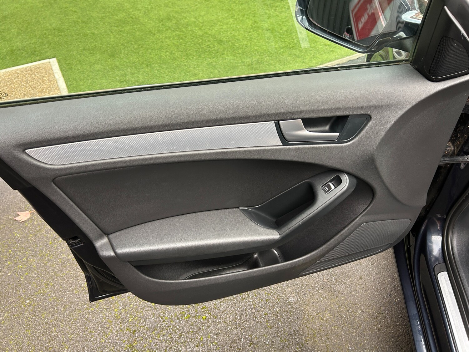 Used Audi A4 2013 for sale - 76351147: Photo 21