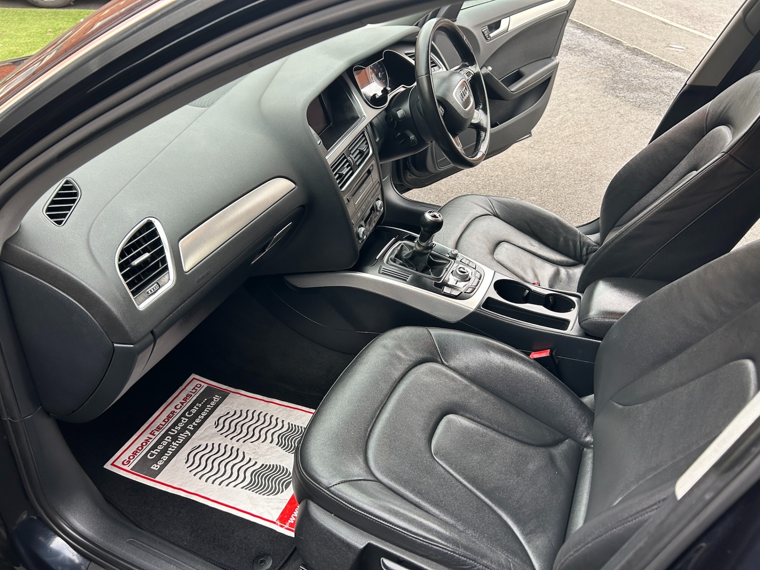 Used Audi A4 2013 for sale - 76351147: Photo 4