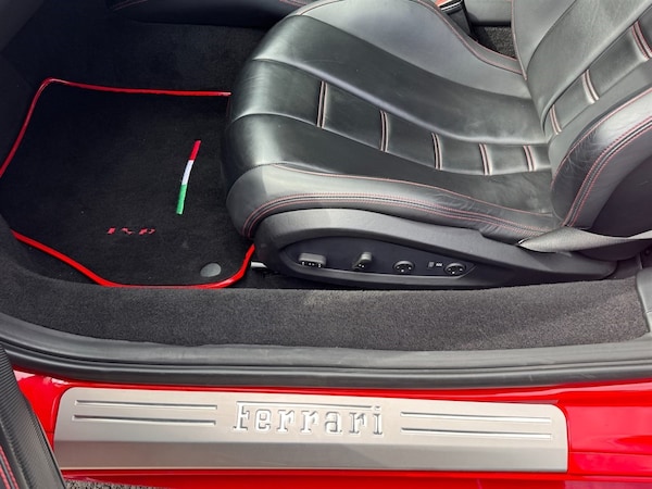 Used Ferrari 458 2013 for sale - 76265768: Photo 15