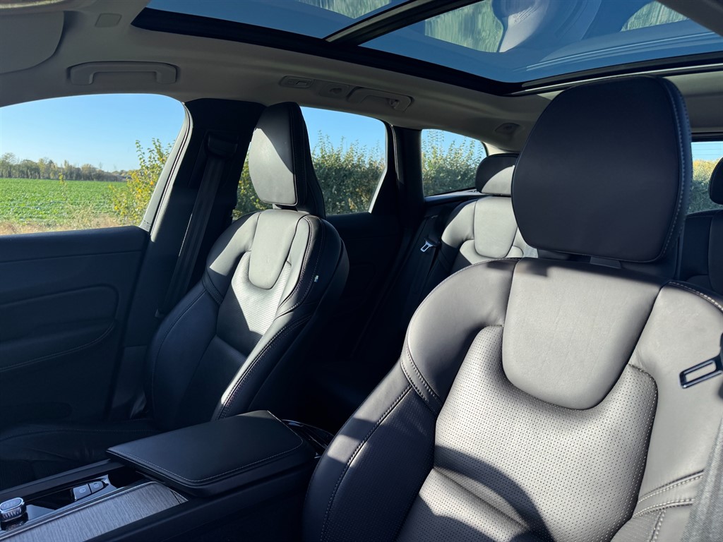 Used Volvo XC60 2021 for sale - 76366715: Photo 13