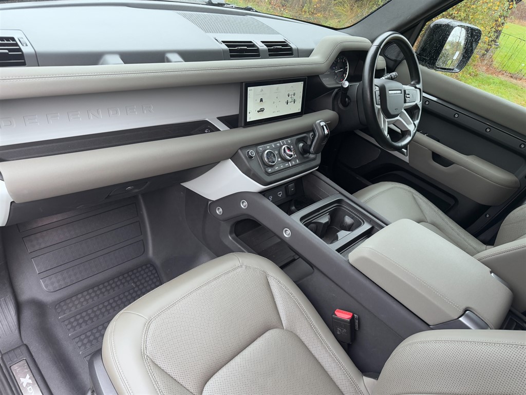 Used Land Rover Defender 110 2022 for sale - 76580362: Photo 13