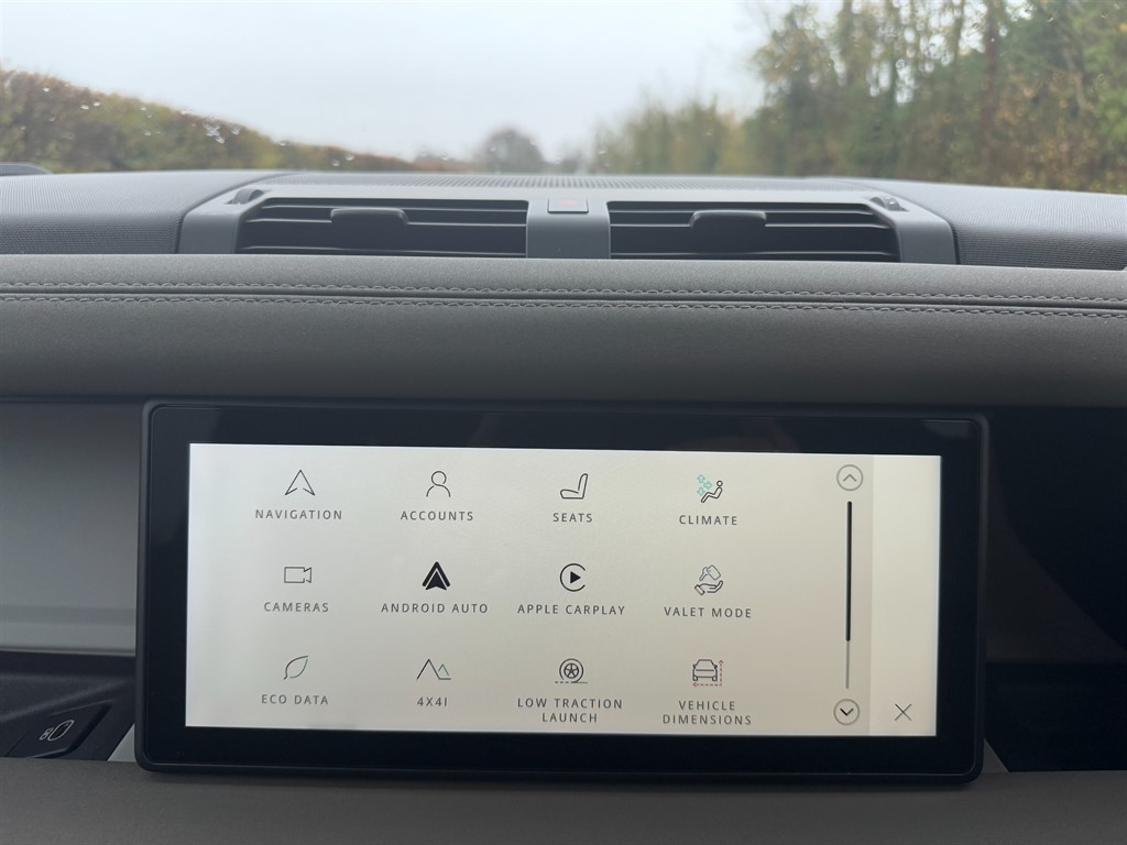 Used Land Rover Defender 110 2022 for sale - 76580362: Photo 24