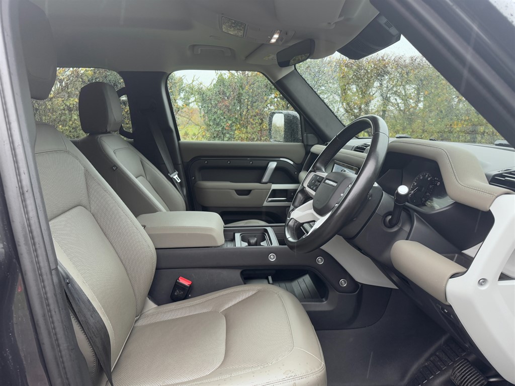 Used Land Rover Defender 110 2022 for sale - 76580362: Photo 7