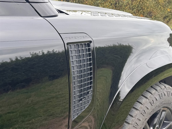 Used Land Rover Defender 110 2023 for sale - 76240973: Photo 33
