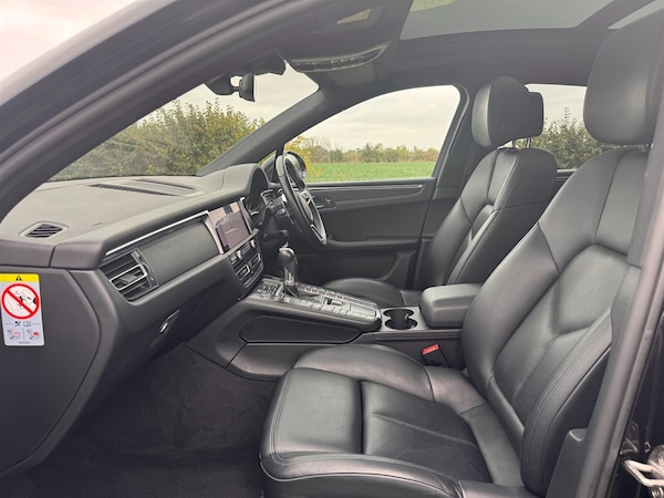 Used Porsche Macan 2020 for sale - 76241006: Photo 12
