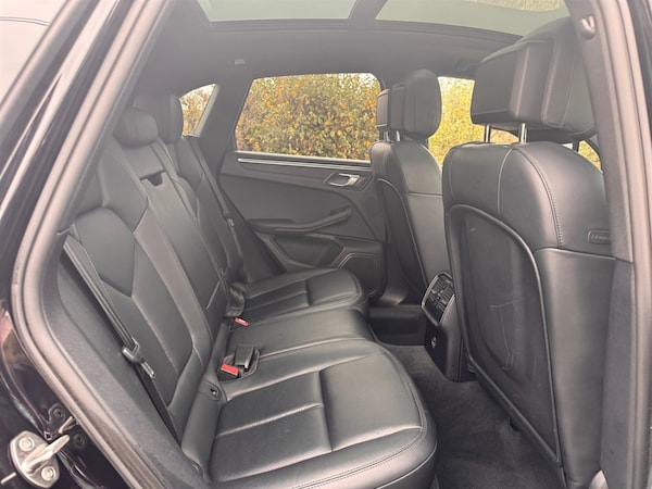 Used Porsche Macan 2020 for sale - 76241006: Photo 16