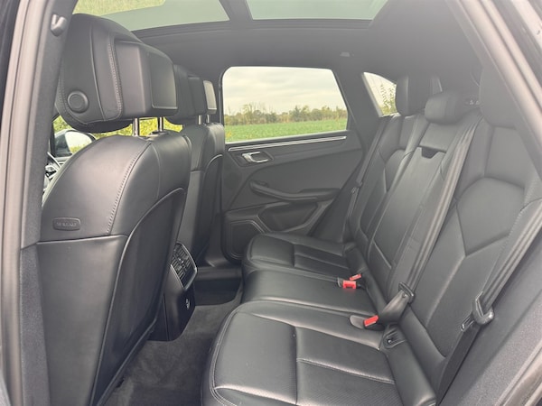 Used Porsche Macan 2020 for sale - 76241006: Photo 18