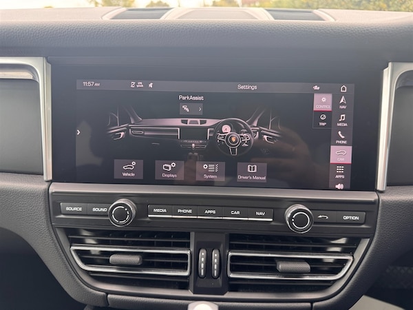 Used Porsche Macan 2020 for sale - 76241006: Photo 23