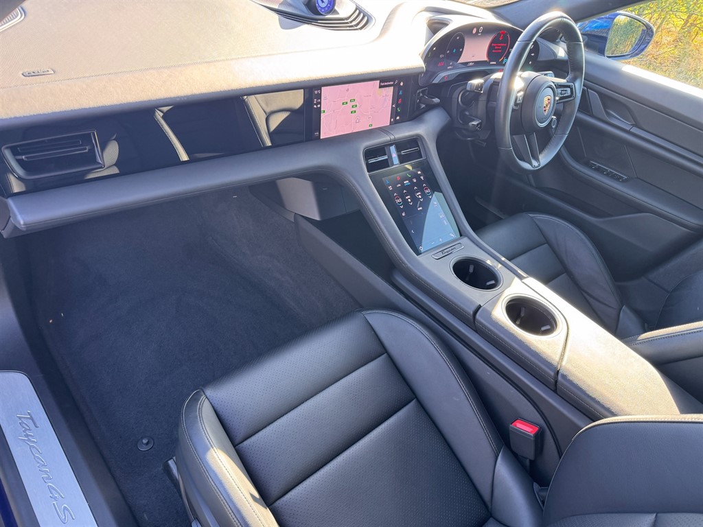 Used Porsche Taycan 2020 for sale - 76366712: Photo 14