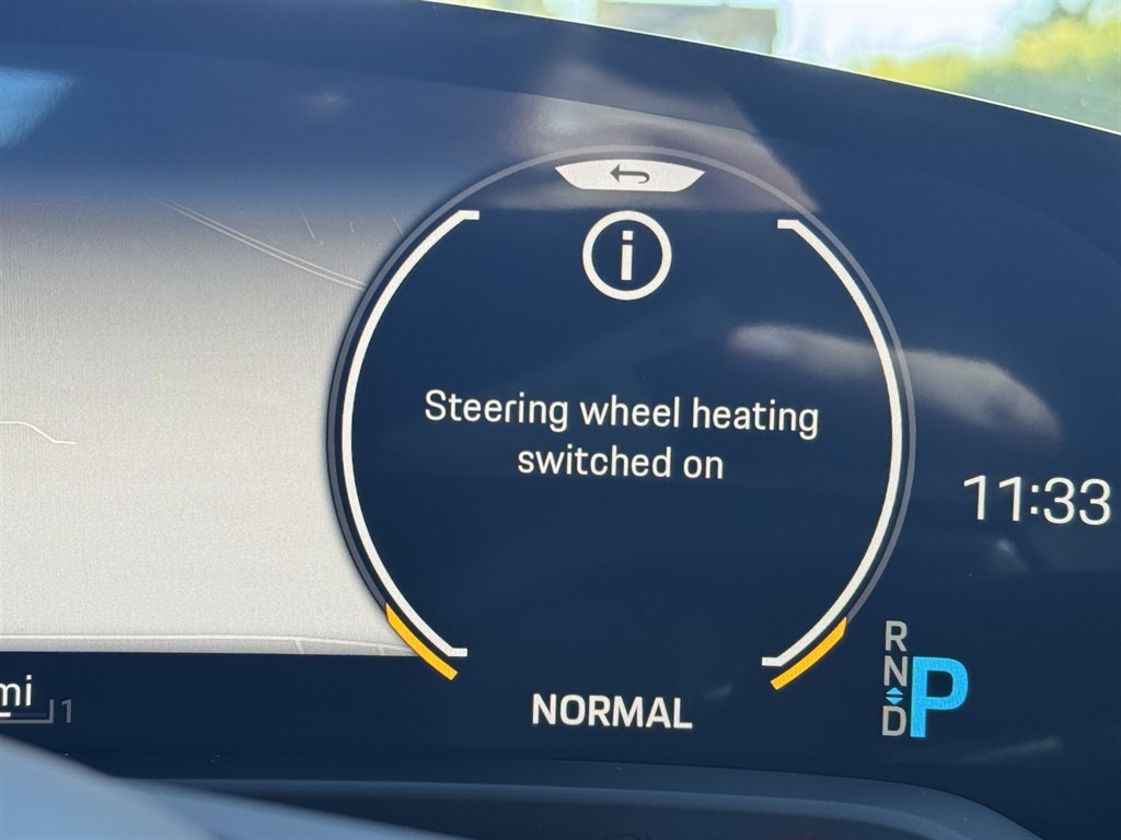 Used Porsche Taycan 2020 for sale - 76366712: Photo 22