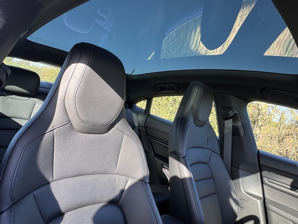 Used Porsche Taycan 2020 for sale - 76366712: Photo 9