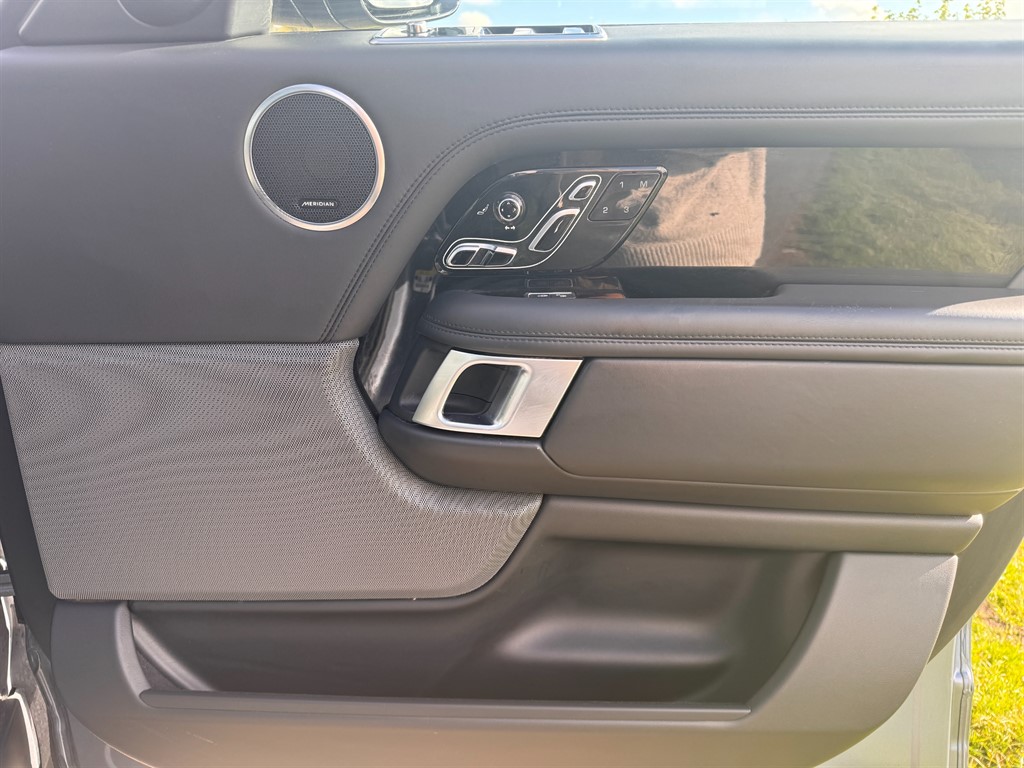 Used Land Rover Range Rover 2021 for sale - 76344260: Photo 12