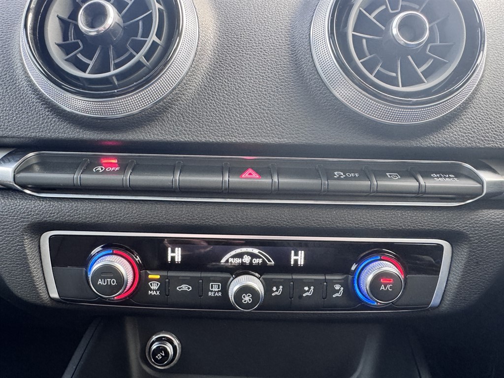 Used Audi A3 2018 for sale - 76640661: Photo 14