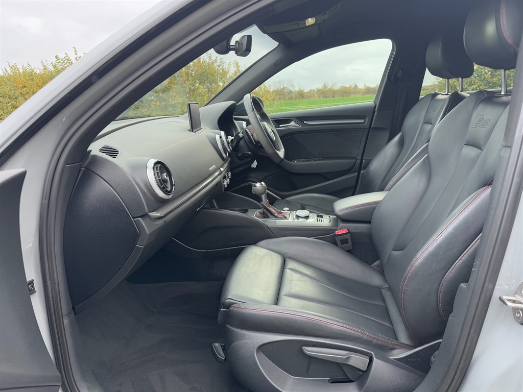 Used Audi RS3 2018 for sale - 76438238: Photo 10