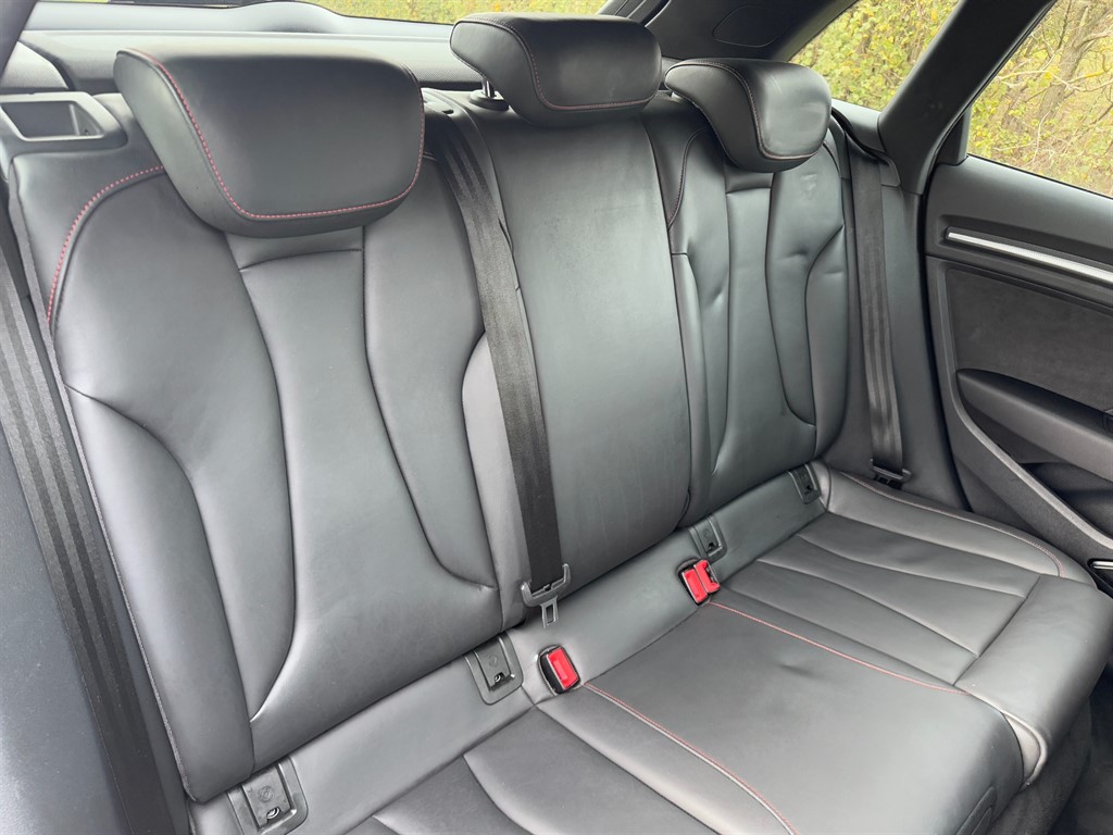 Used Audi RS3 2018 for sale - 76438238: Photo 12