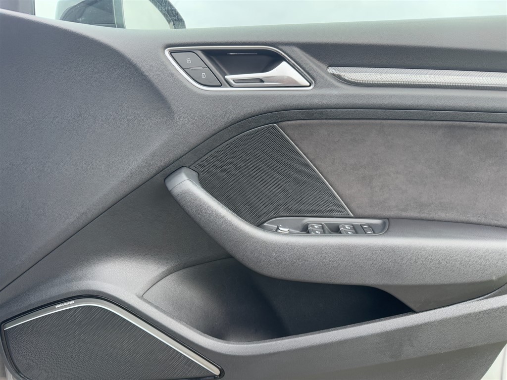 Used Audi RS3 2018 for sale - 76438238: Photo 14