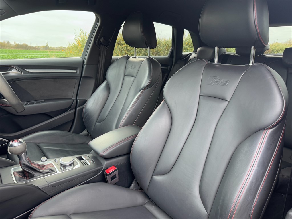 Used Audi RS3 2018 for sale - 76438238: Photo 9