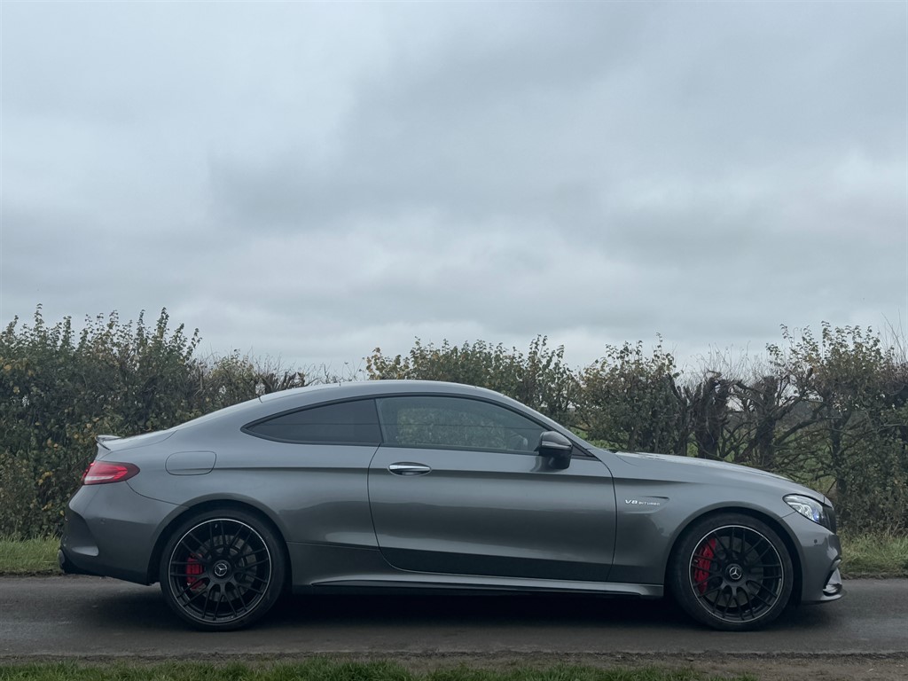 Used Mercedes-Benz C Class 2023 for sale - 76507790: Photo 2