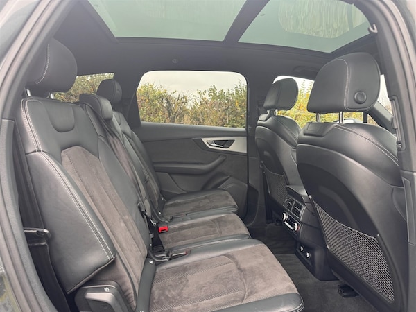 Used Audi Q7 2018 for sale - 76209098: Photo 17