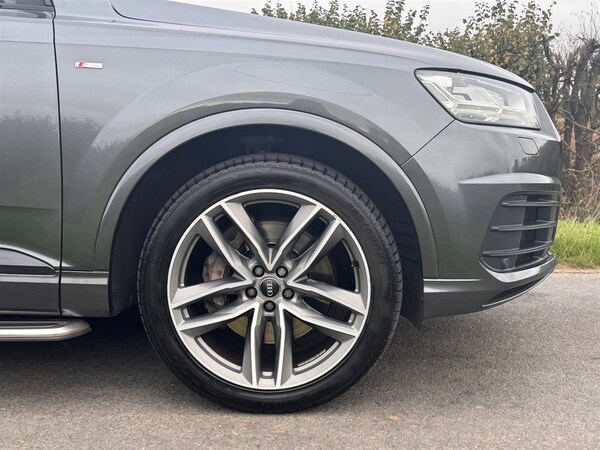 Used Audi Q7 2018 for sale - 76209098: Photo 31