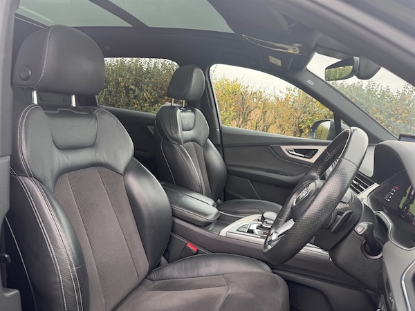 Used Audi Q7 2018 for sale - 76209098: Photo 8