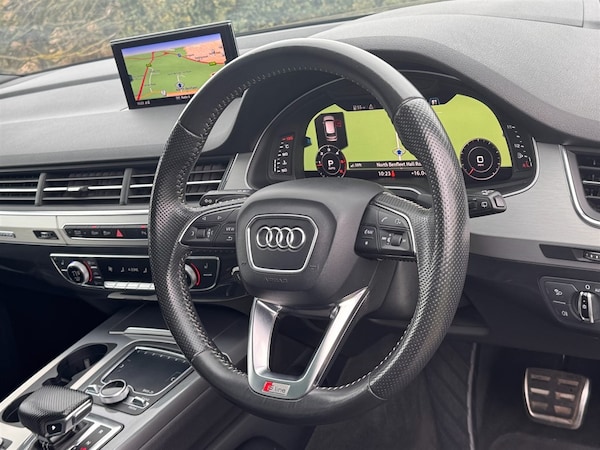 Used Audi Q7 2018 for sale - 76209098: Photo 9