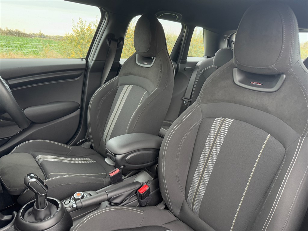 Used MINI Hatch 2020 for sale - 76494165: Photo 10