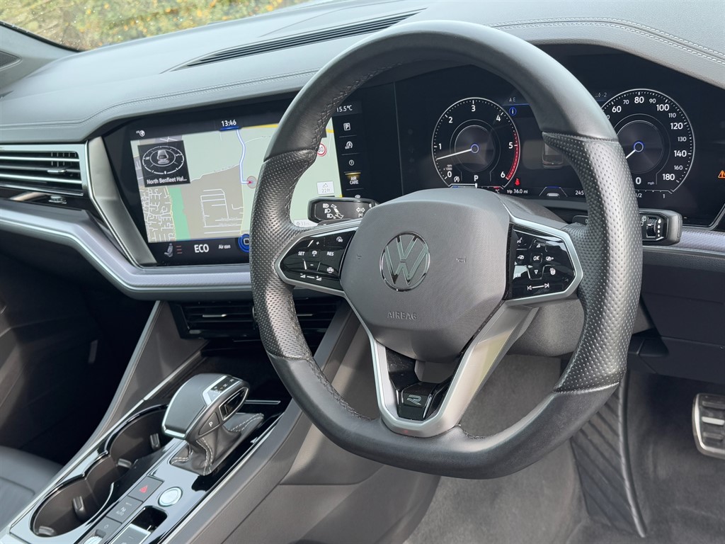 Used Volkswagen Touareg 2022 for sale - 76494205: Photo 10