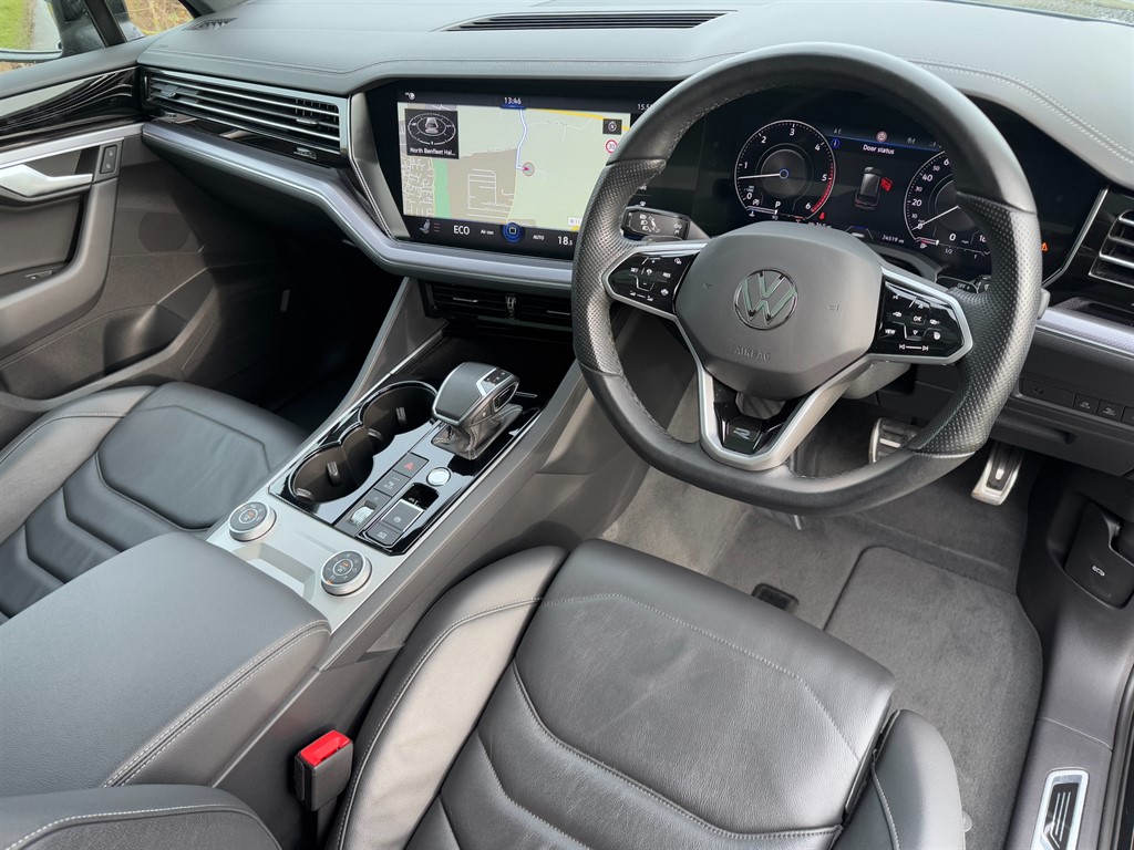 Used Volkswagen Touareg 2022 for sale - 76494205: Photo 6