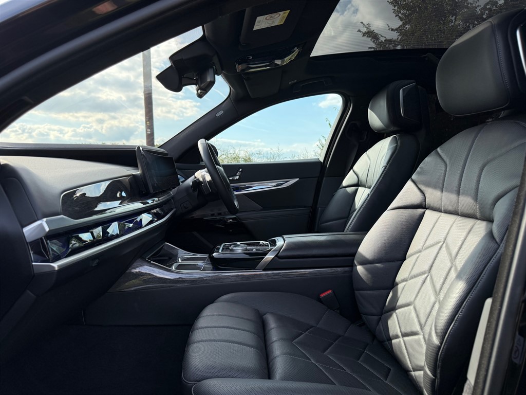 Used BMW 7 Series 2023 for sale - 76086932: Photo 13