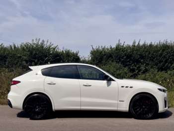 Used Maserati Levante 2020 for sale - 75148020: Photo