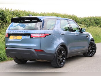 Used Land Rover Discovery 2018 for sale - 75829517: Photo