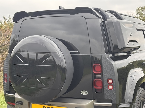 Used Land Rover Defender 110 2023 for sale - 76240986: Photo 34