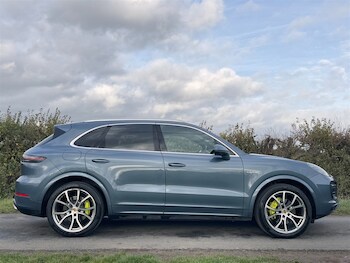 Used Porsche Cayenne 2019 for sale - 76438273: Photo