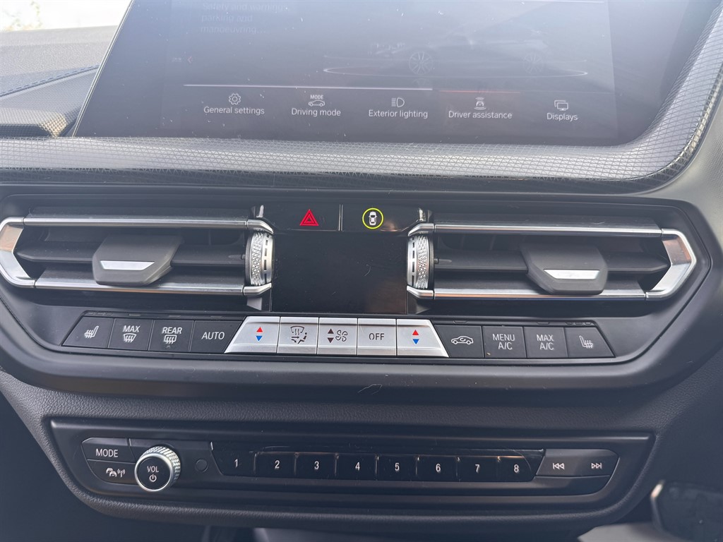 Used BMW 1 Series 2023 for sale - 76415473: Photo 10