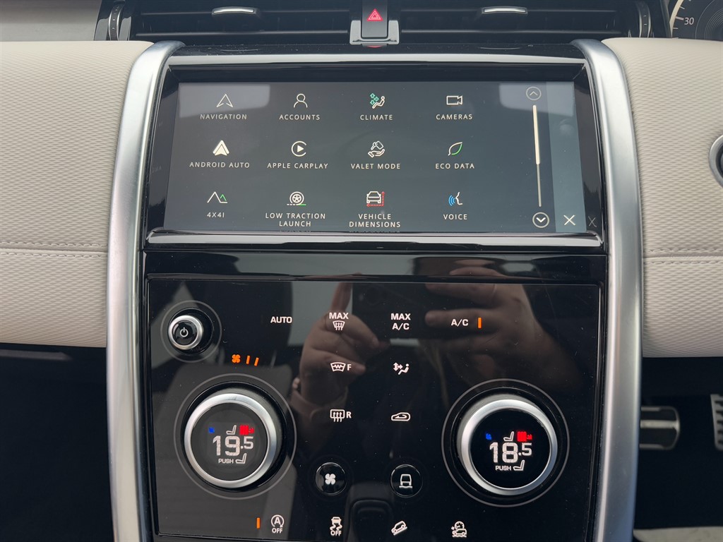 Used Land Rover Discovery Sport 2022 for sale - 76532349: Photo 10