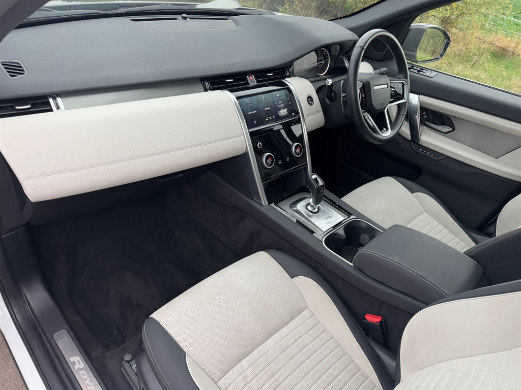 Used Land Rover Discovery Sport 2022 for sale - 76532349: Photo 13