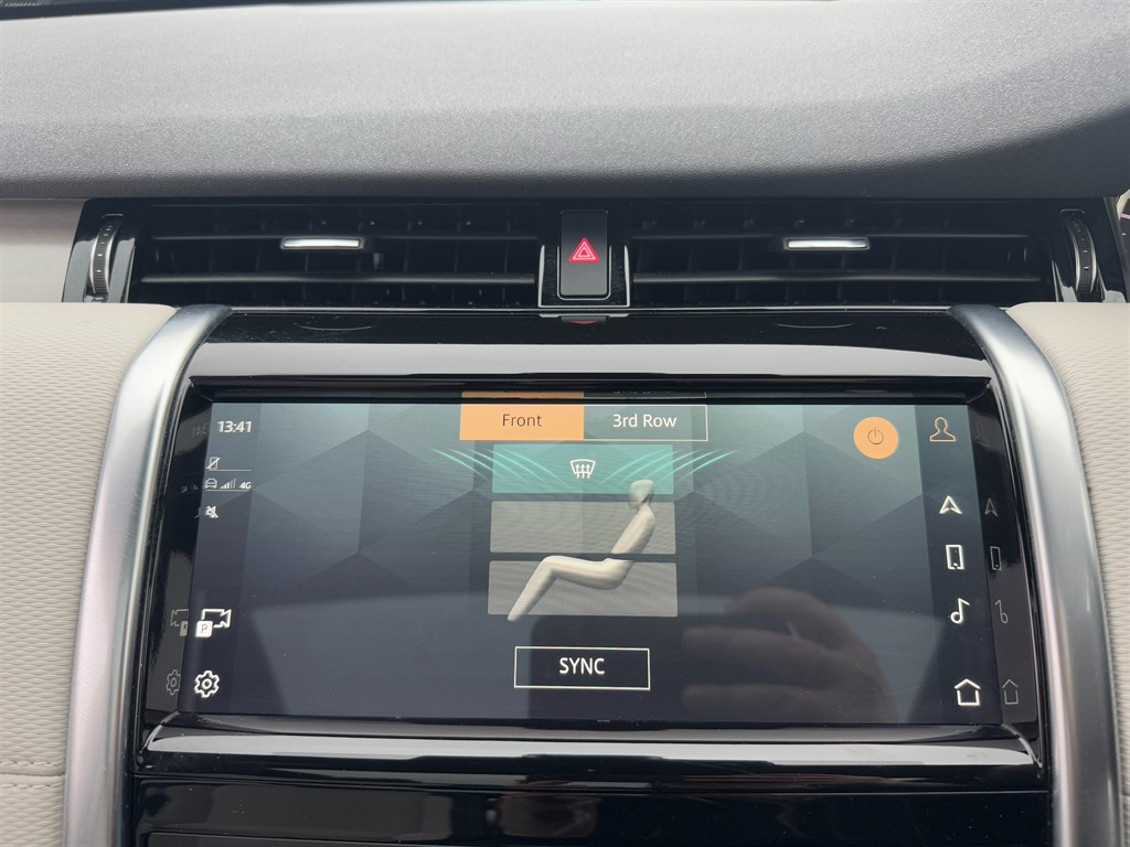 Used Land Rover Discovery Sport 2022 for sale - 76532349: Photo 27